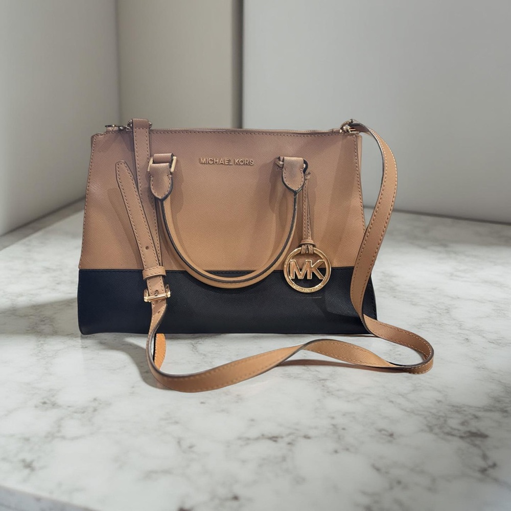 Michael Kors Tan and Black Women's Bag